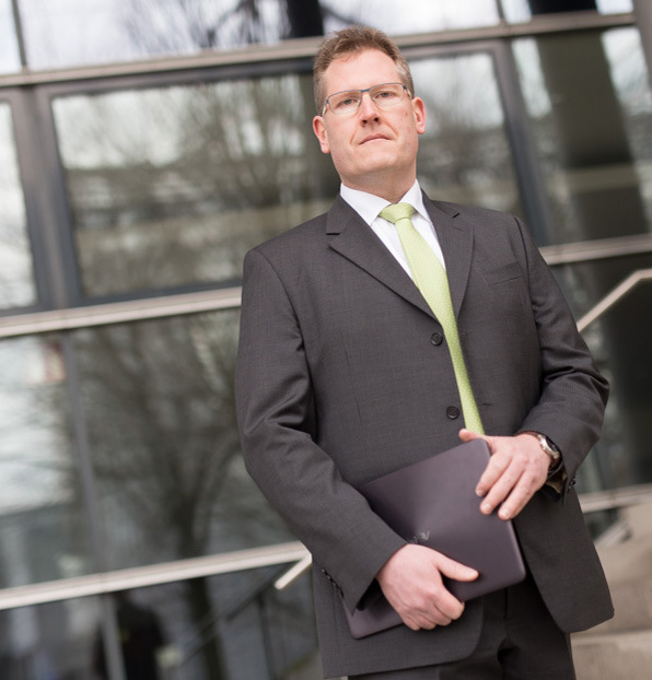 background dr hucke pharma